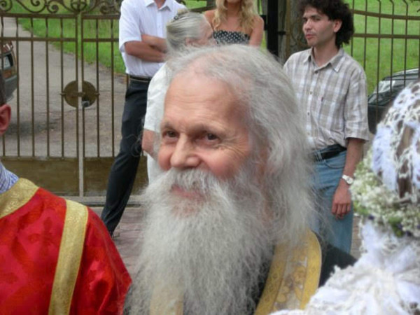 Анатолий Холодюк ( литератор, публицист)  «Письма из Карсавы»