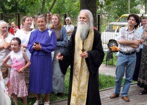 Николай Эппле (Филолог) "радость общения с ним, общения, дававшего отчетливо почувствовать опыт жизни в присутствии Бога"
